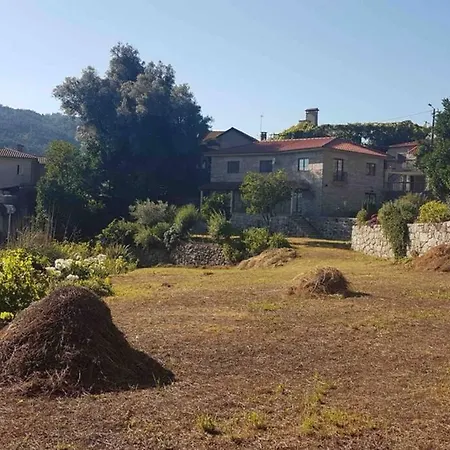 Maison Familiale, Canicada, Rio Caldo, Geres Tatil Evi Caniçada